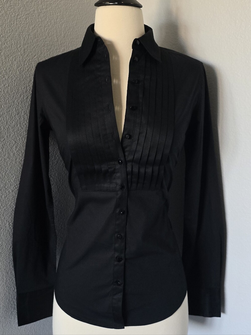 NWT Banana Republic Black Fitted Pintuck Tuxedo Cotton Blouse Button Front Sz 0